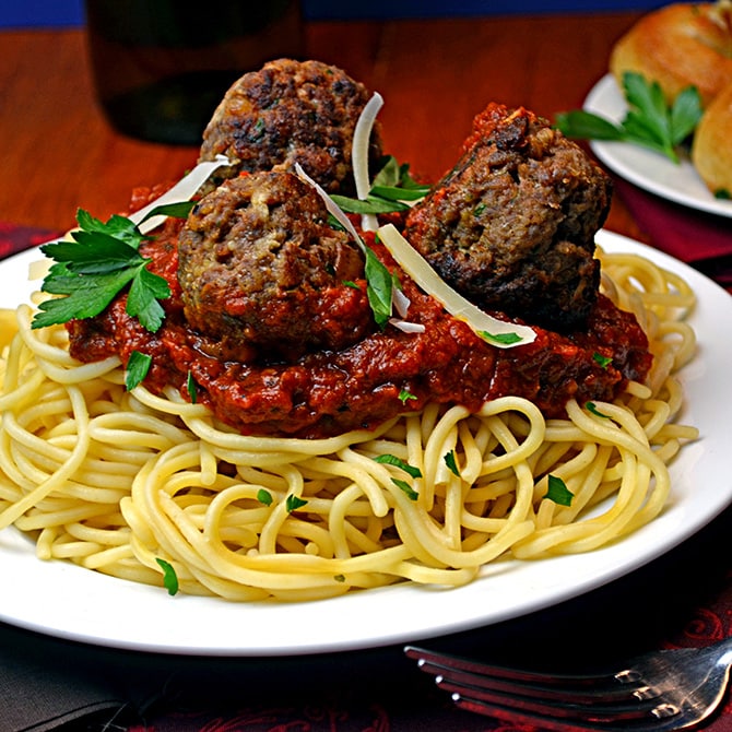 Spaghetti and Meatballs-- recipes for Marinara and Meatballs that are perfect for a romantic meal!