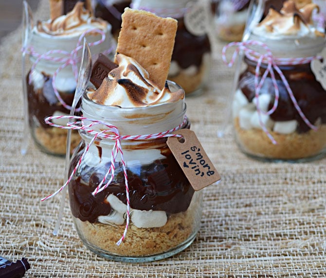 S'mores Treats in Mini Mason Jars (great for party favors, wedding favors, cute desserts, presents, or just because!)