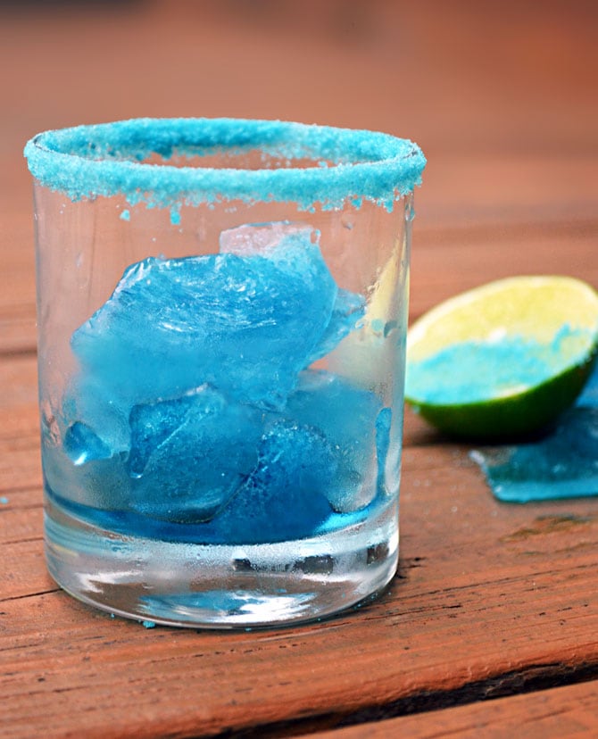 Easy to Make Blue Ice Chips and Blue Salt  for Breaking Bad Blue Margaritas!