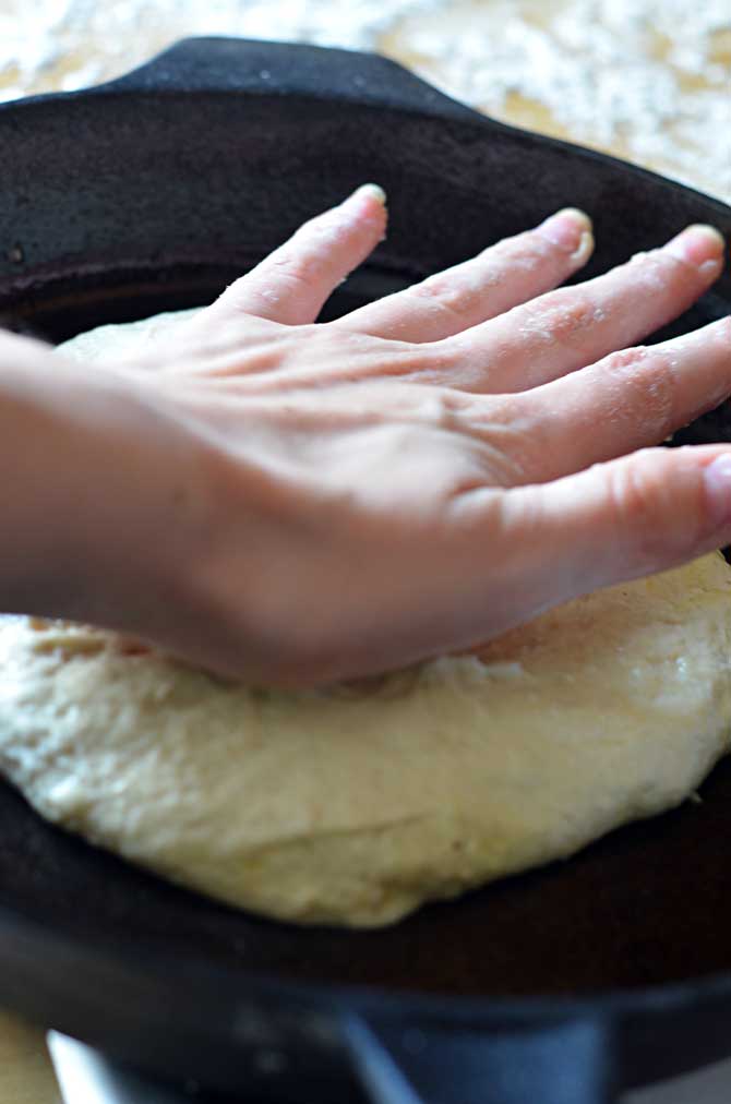 Best Ever No-Knead Pan Pizza.  There's no stretching, no kneading, just easy, glorious pizza crust!  Try it! | hostthetoast.com
