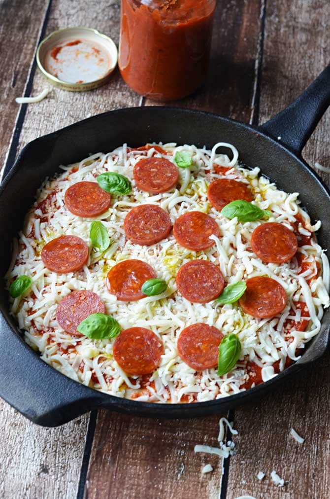 Best Ever No-Knead Pan Pizza.  There's no stretching, no kneading, just easy, glorious pizza crust!  Try it! | hostthetoast.com