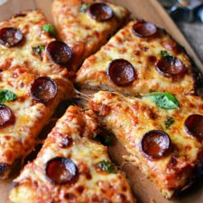 Best Ever No-Knead Pan Pizza