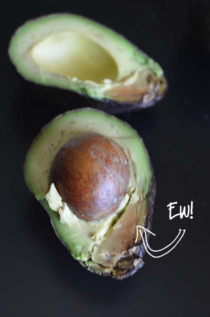 How to tell if an avocado is ripe or rotten!  More tips in the article! | hostthetoast.com