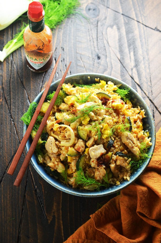 Chipotle Chicken Fried Rice. This switched up version of the Chinese takeout staple will have you head over heels in love with lunch. | hostthetoast.com