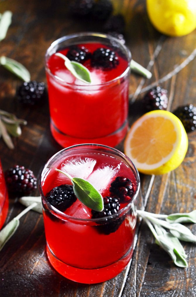 Boozy Blackberry Sage Lemonade! This delicious cocktail is sweet, tart, and just a little earthy for the perfect end-of-summer drink. | hostthetoast.com