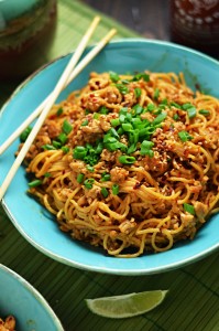 Spicy Sesame-Chili Noodles with Chicken - Host The Toast
