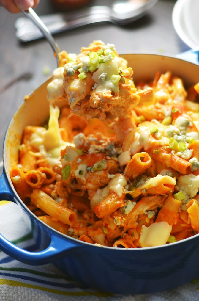 One Pot Cheesy Buffalo Chicken Pasta. If you're a buffalo chicken fanatic (like me), you have got to try this simple, spicy pasta dish! | hostthetoast.com
