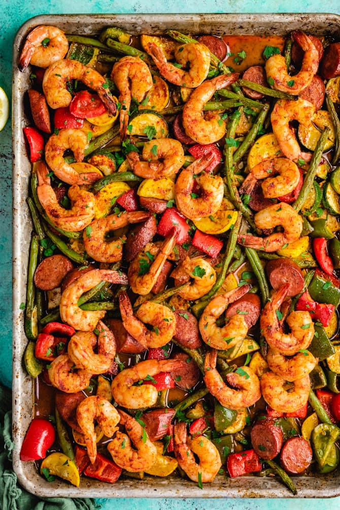 Shrimp and Andouille Sheet Pan Dinner - Skinnytaste