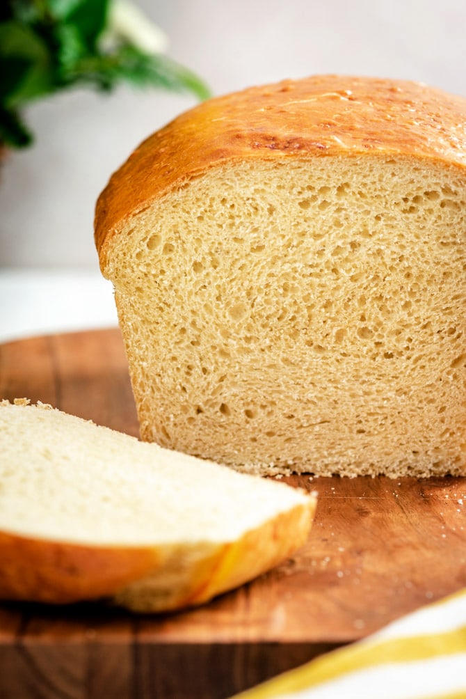 https://hostthetoast.com/wp-content/uploads/2020/04/Homemade-Bread-1.jpg