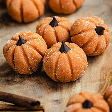 Pumpkin Cheesecake Truffles-image