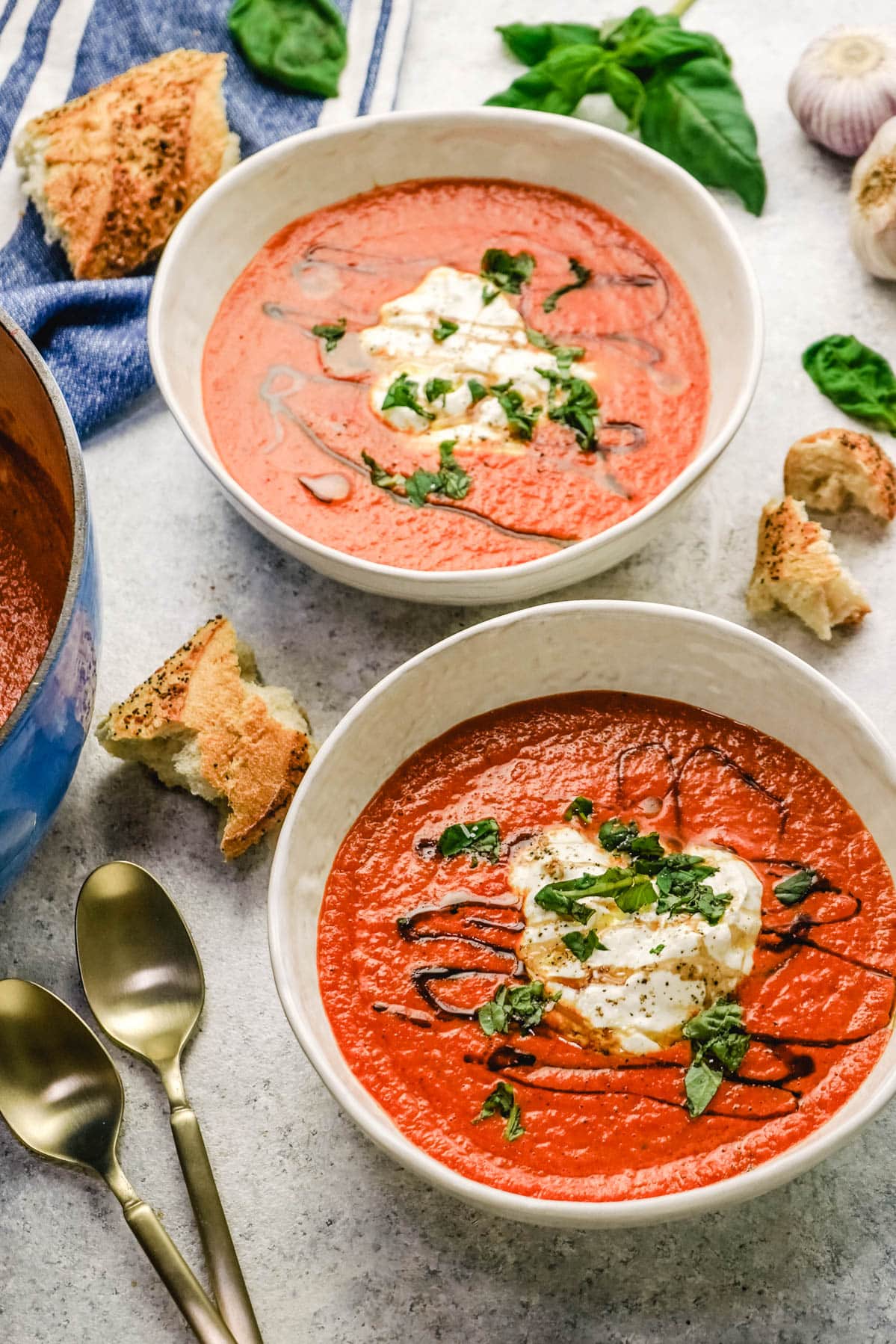 https://hostthetoast.com/wp-content/uploads/2022/04/Roasted-Tomato-Soup-4.jpg